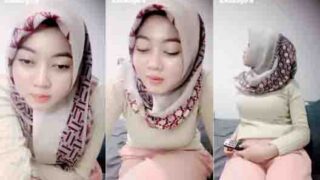 Bokep susu besar 3gp jilbab omek malu malu